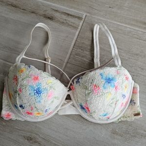 PINK Victoria's Secret White Lace Floral Strappy Bra Size 36D EUC